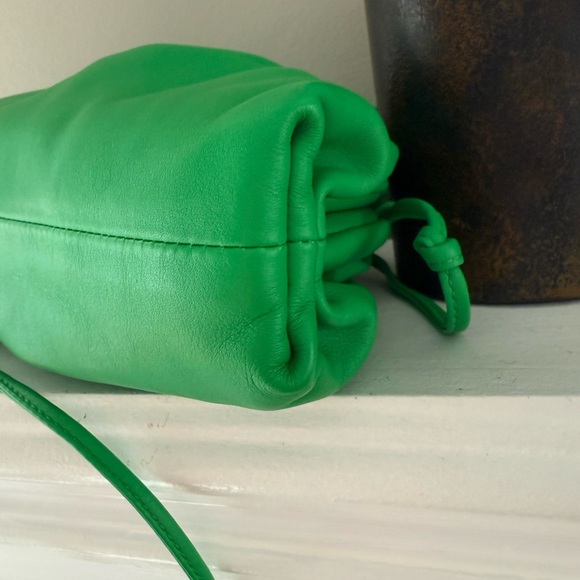 Green Leather Women's Bag - Picture 9 of 16